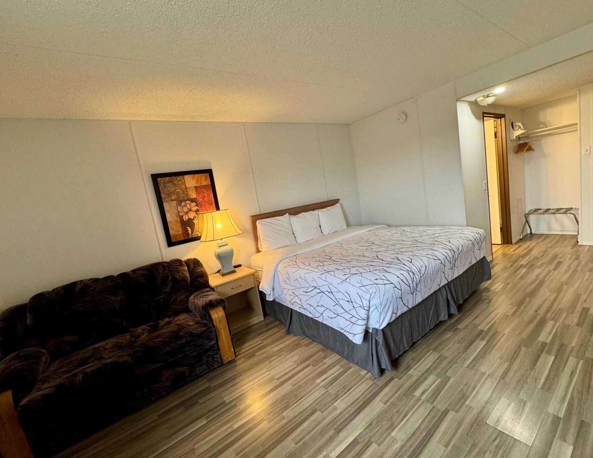 Best Stay Inn Melville Exterior foto